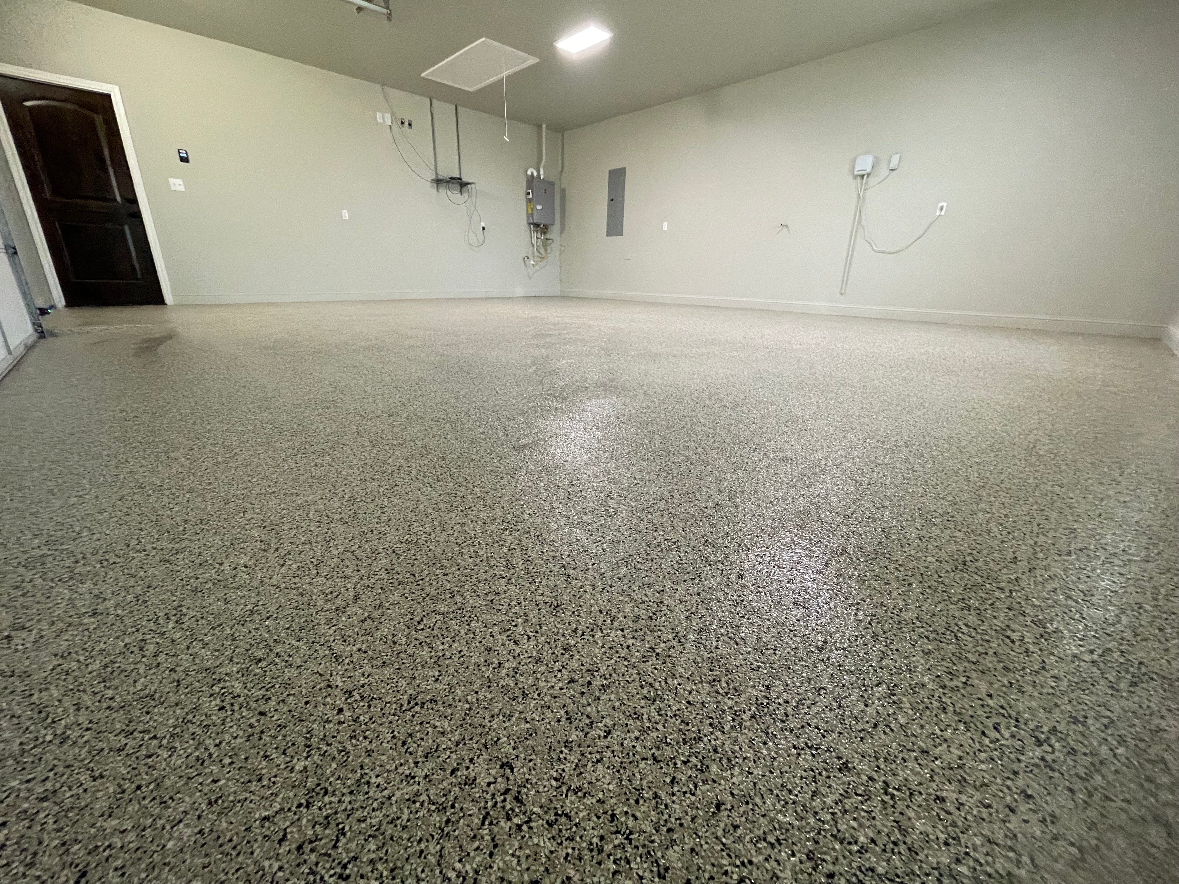 Green-Gray Flake Garage